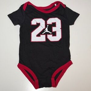 Air Jordan Baby Jumpman 23 Onesie Bodysuit 12M Infant